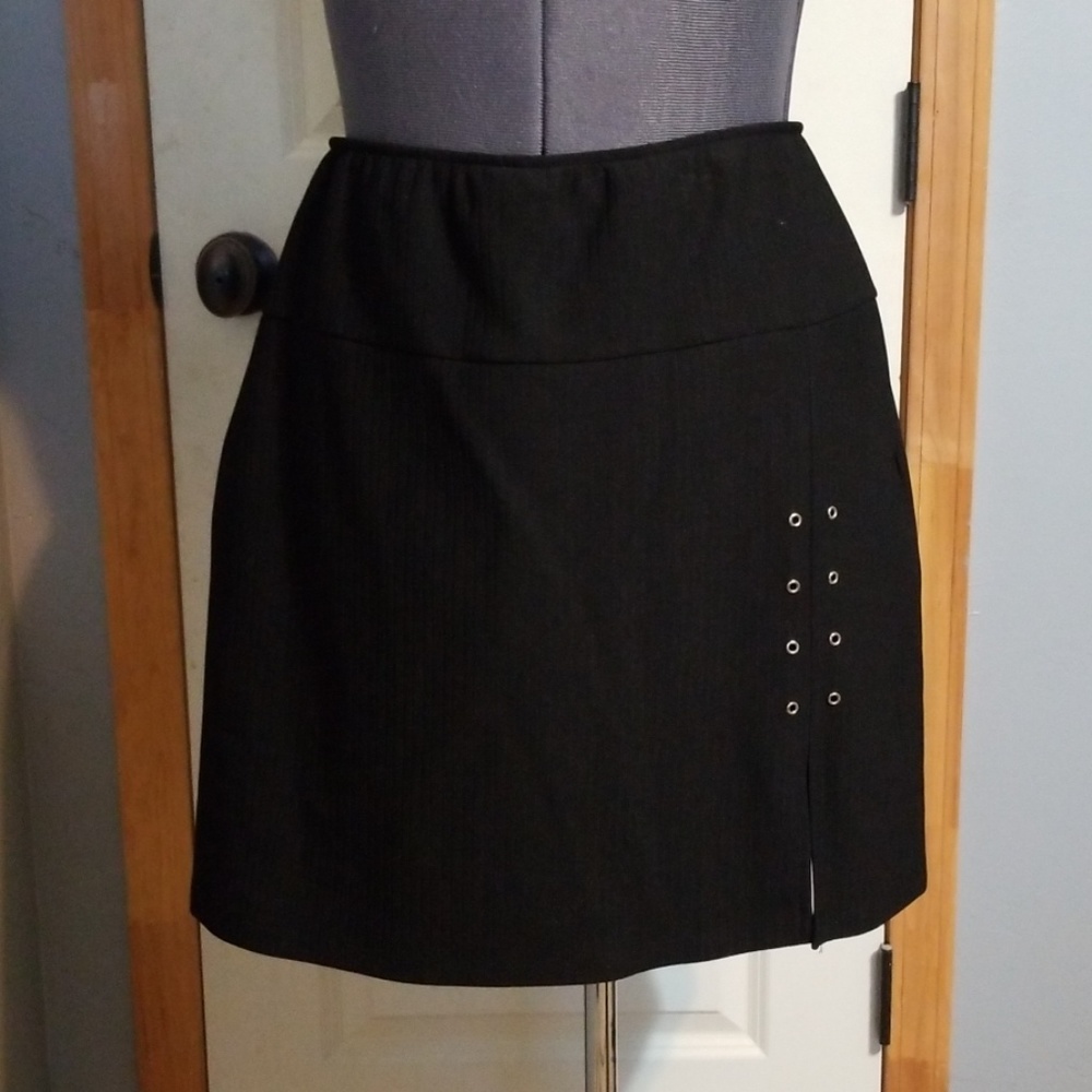 SALE! Fashion Bug Black Skirt - Picture 1 of 4